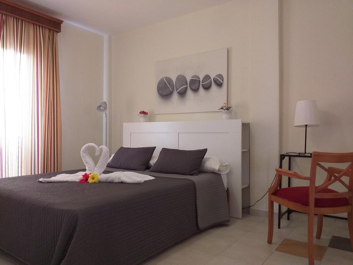 Aparthotel El Cerrito Playa Cancajos.- BreNa Baja  Dış mekan fotoğraf