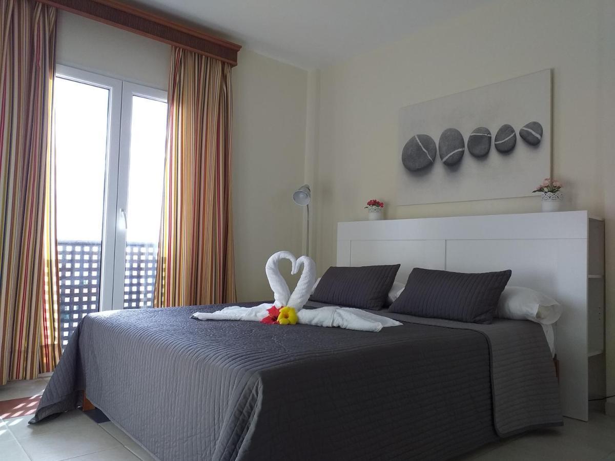 Aparthotel El Cerrito Playa Cancajos.- BreNa Baja  Dış mekan fotoğraf